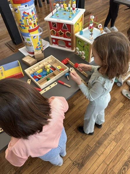 promocija-stem-podrucja-na-javnim-mjestima-stem-stvori-i-istrazi01