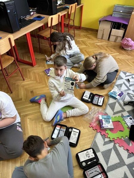 radionica-brzi-ozobot-istrazujemo-brzine01