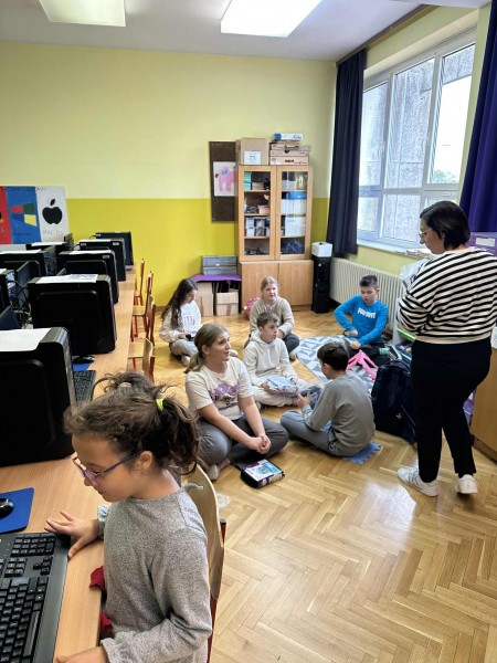 radionica-brzi-ozobot-istrazujemo-brzine04