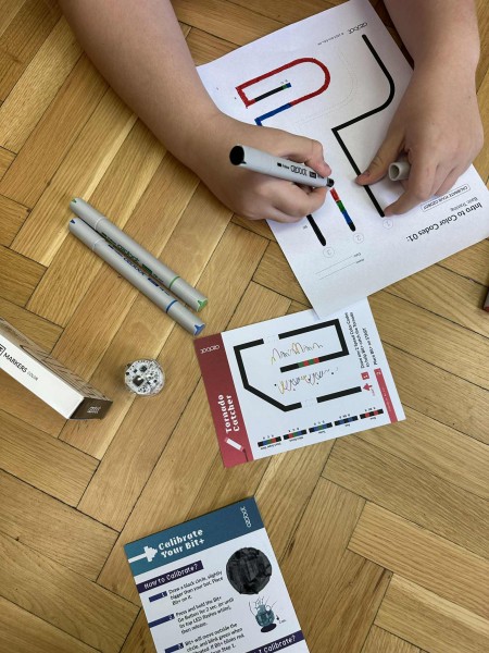 radionica-brzi-ozobot-istrazujemo-brzine05